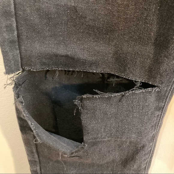 PRETTY LITTLE THING Sz 6 Washed Black Slashed  Knee Long Straight Leg Jeans - Picture 4 of 14